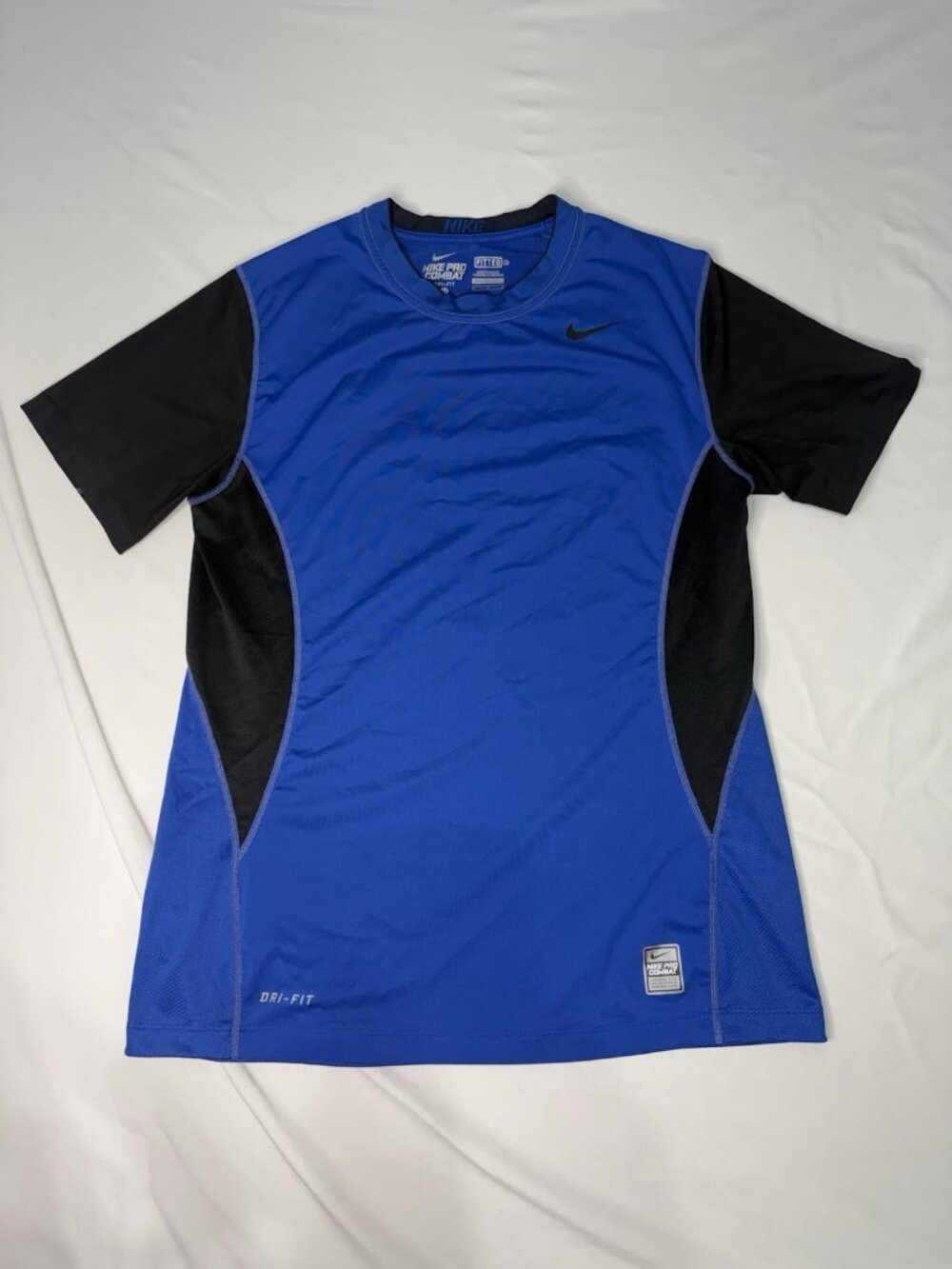 Nike Men's DRI FIT Pro Combat Short Sleeve Shirt Men’s MEDIUM